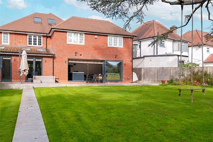 5 Bedroom Detached House For Sale In Mowbray Road, Edgware, HA8