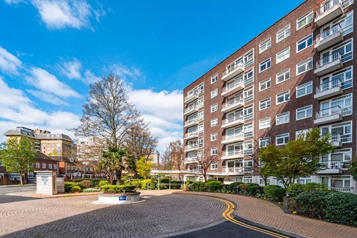 2 Bedroom Flat To Rent In St Johns Wood Park, St John's Wood, London, NW8
