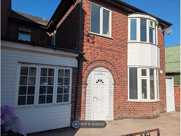 4 Bedroom Semi-Detached House To Rent In Marjorie Street, Leicester, LE4