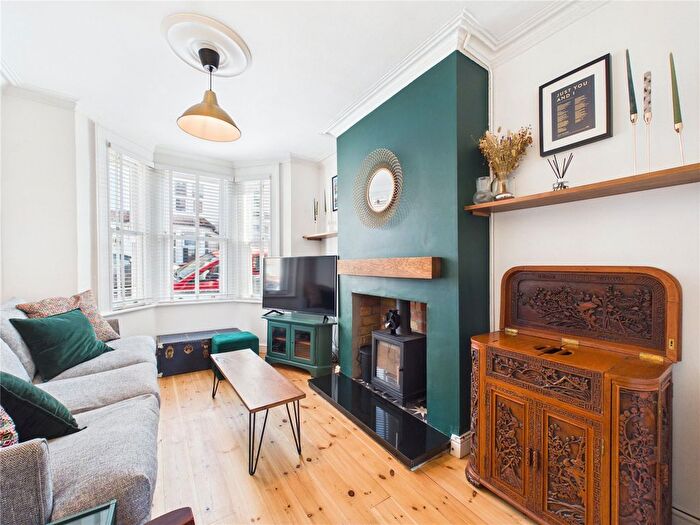 3 Bedroom Terraced House For Sale In Hengaston Street, Bristol, BS3