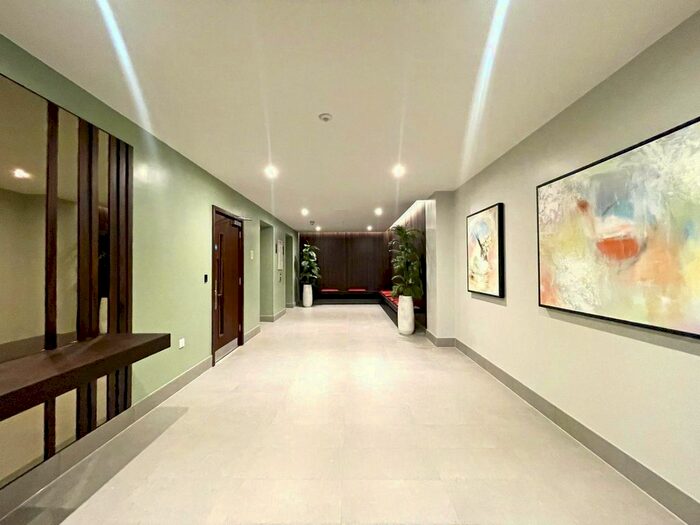 1 Bedroom Flat To Rent In Merlin Court, Kidbrooke Village, SE3