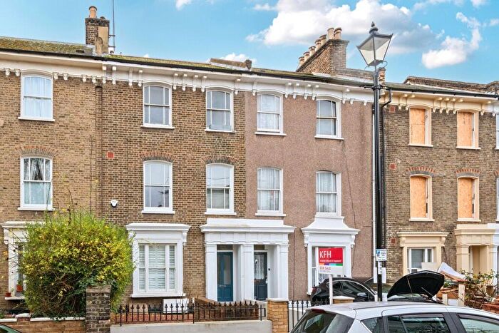 1 Bedroom Flat For Sale In Ashmead Road, St Johns, London, SE8
