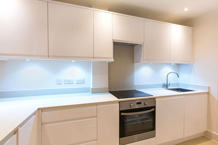 1 Bedroom Apartment To Rent In Grove End Gardens, Grove End Road, St Johns Wood, London, NW8