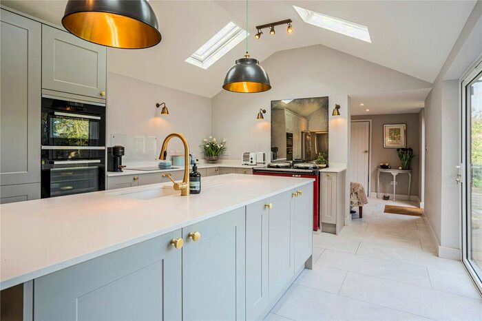 5 Bedroom Detached House For Sale In East Sands, Burbage, Marlborough, SN8