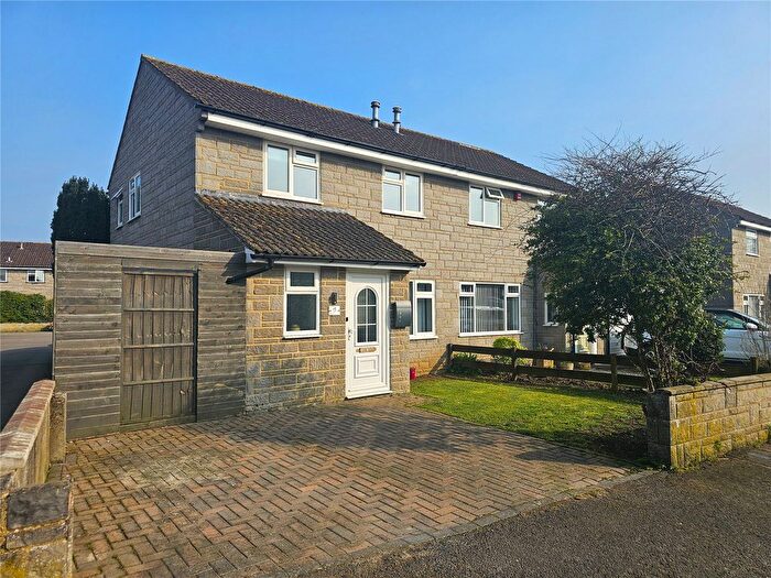 3 Bedroom Semi-Detached House For Sale In Barrymore Close, Langport, Somerset, TA10