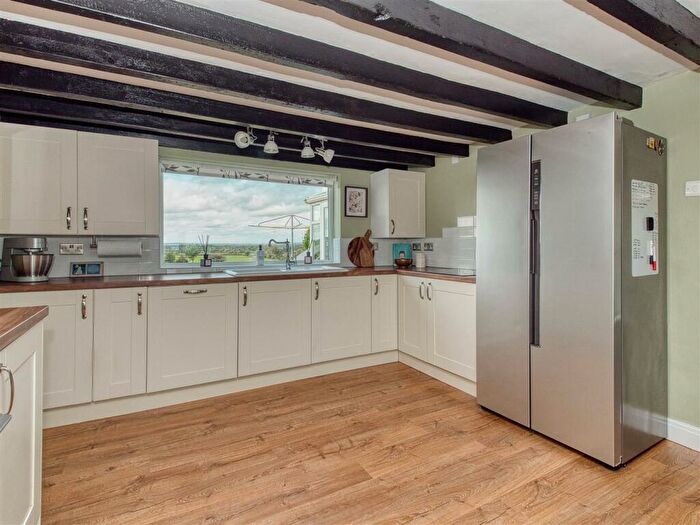 9 Bedroom Detached House For Sale In Rosemary Cottage & Little Park Holiday Homes, Tutbury, DE13