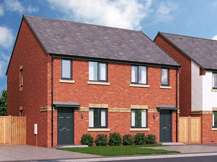 3 Bedroom Semi-Detached House To Rent In The Brambles, Wakefield, WF2