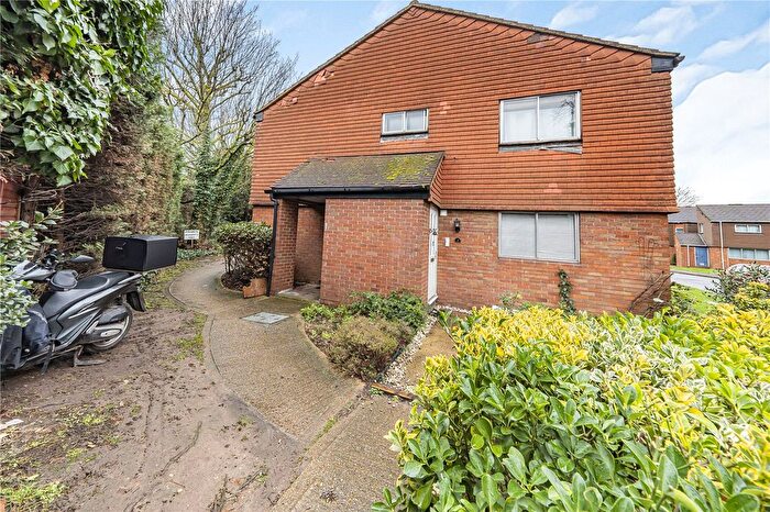 2 Bedroom Flat For Sale In Cranston Close, Hounslow, TW3