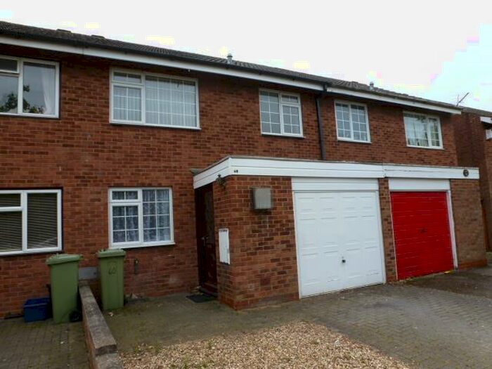 3 Bedroom Terraced House To Rent In Crosslands, Stantonbury, Milton Keynes, MK14