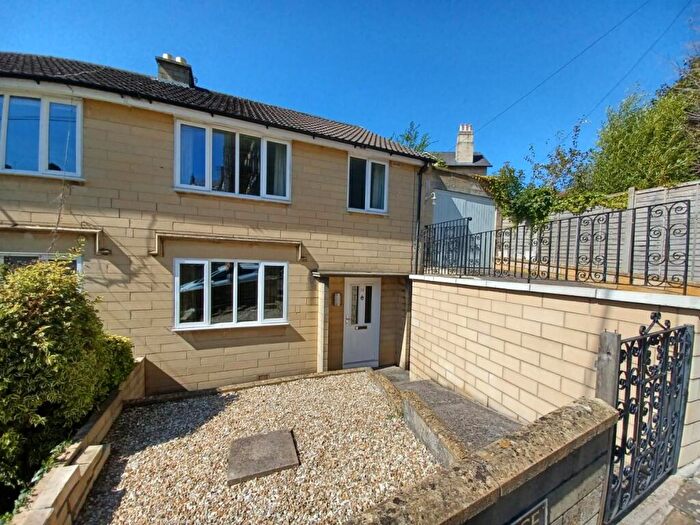 4 Bedroom House To Rent In Portland Terrace, Bath, Somerset, BA1