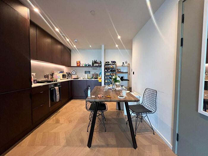 2 Bedroom Apartment To Rent In F Spinners Way, Castlefield, Manchester, M15