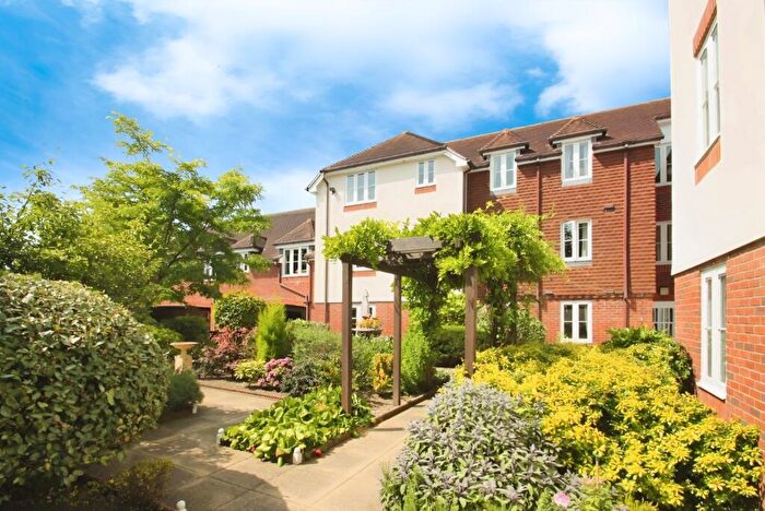 1 Bedroom Apartment For Sale In Pegasus Court, High Street, Billingshurst, RH14