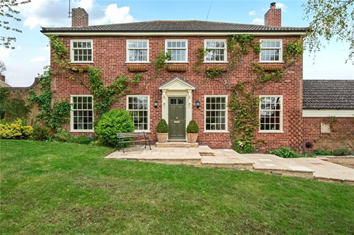 4 Bedroom Detached House For Sale In Crown Hill, Ropsley, Grantham, Lincolnshire, NG33