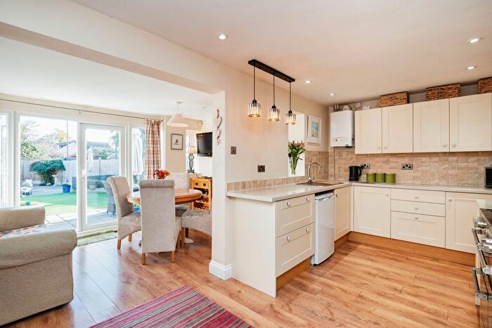 3 Bedroom Semi-Detached House For Sale In Oak Road, Five Oak Green, Tonbridge, TN12