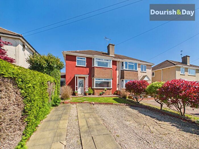 3 Bedroom Semi-Detached House For Sale In First Avenue, Stafford, ST16