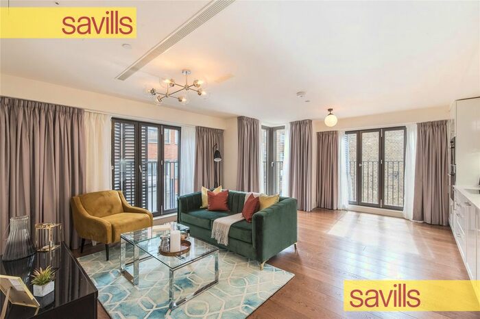 3 Bedroom Flat To Rent In Richmond Buildings, Dean Street, Soho, London, W1D