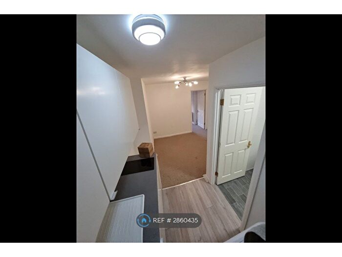 1 Bedroom Flat To Rent In Rivermill, Harlow Essex, CM20