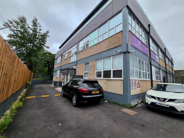 Studio To Rent In Hemini Court, Stirling Way, WD6