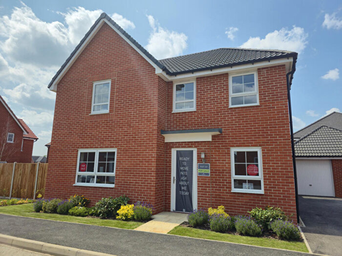 4 Bedroom Detached House For Sale In Thetford Road, Watton, IP25