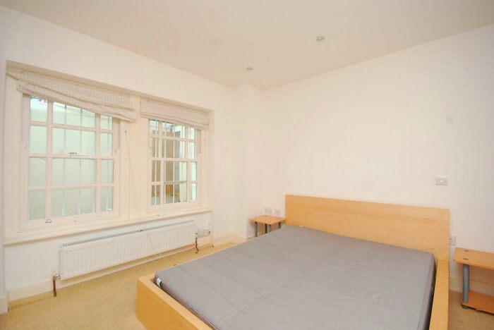 2 Bedroom Flat To Rent In Bridport Place, Islington, London, N1