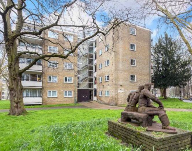 1 Bedroom Flat To Rent In Highbury Quandrant, Islington, London, N5