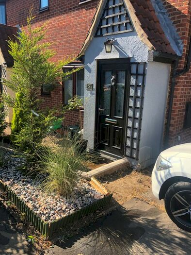 1 Bedroom Terraced House To Rent In Hillside Mews, Chelmsford, CM2