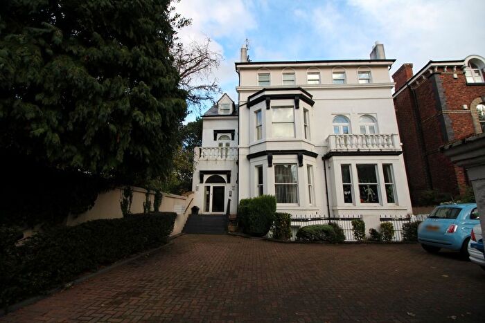 2 Bedroom Flat To Rent In Parkfield Road, Aigburth, L17