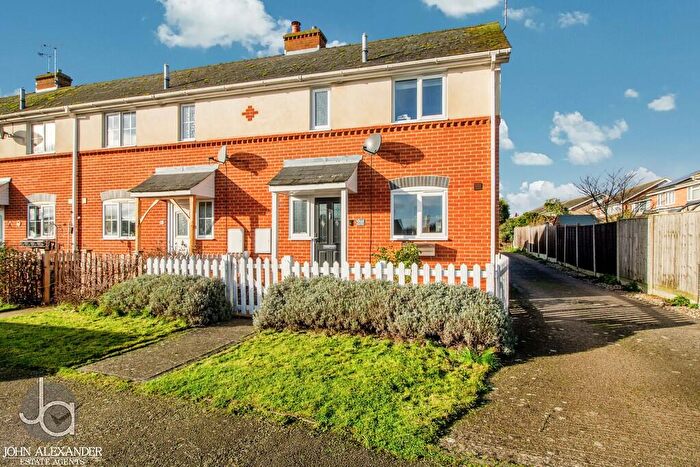 2 Bedroom End Of Terrace House For Sale In Heaton Way, Tiptree, CO5