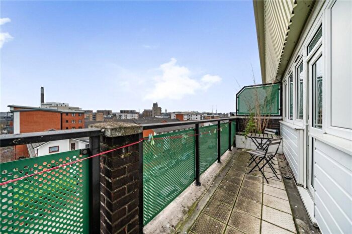 2 Bedroom Apartment For Sale In St. Helena Road, London, SE16