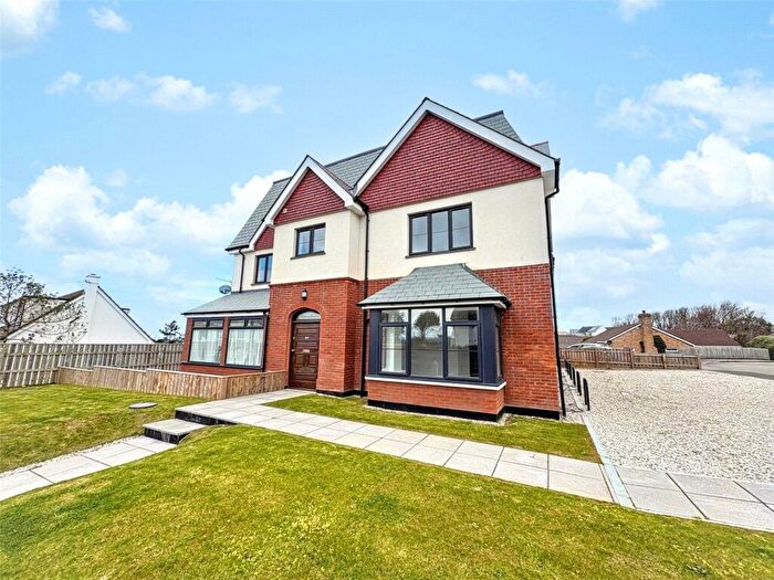 2 Bedroom Apartment For Sale In Killerton Road, Bude, Cornwall, EX23