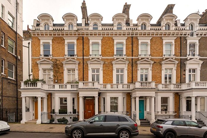 5 Bedroom Terraced House For Sale In Ladbroke Road, Notting Hill, London, W11