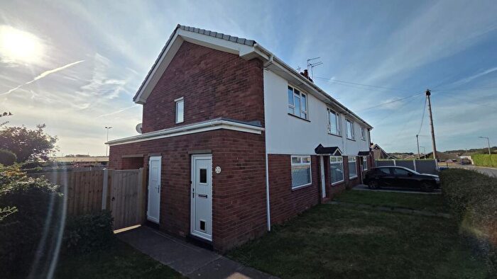 2 Bedroom Flat To Rent In Southfield Road, Armthorpe, DN3