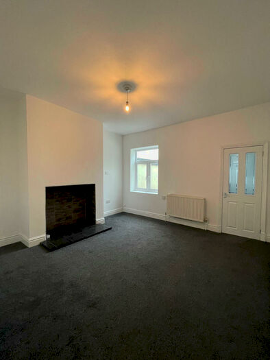 3 Bedroom House To Rent In Pilgrim Street, BB9