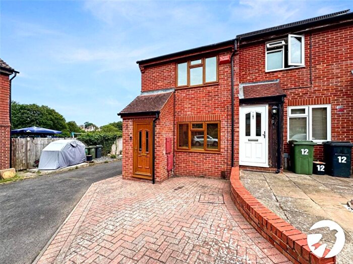 2 Bedroom House To Rent In The Penstocks, Maidstone, Kent, ME15