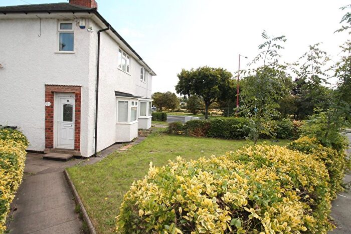 3 Bedroom Detached House To Rent In Dovedale Road, Erdington, Birmingham, B23