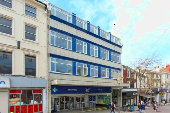 1 Bedroom Apartment To Rent In Sandgate Road, Folkestone, Kent, CT20
