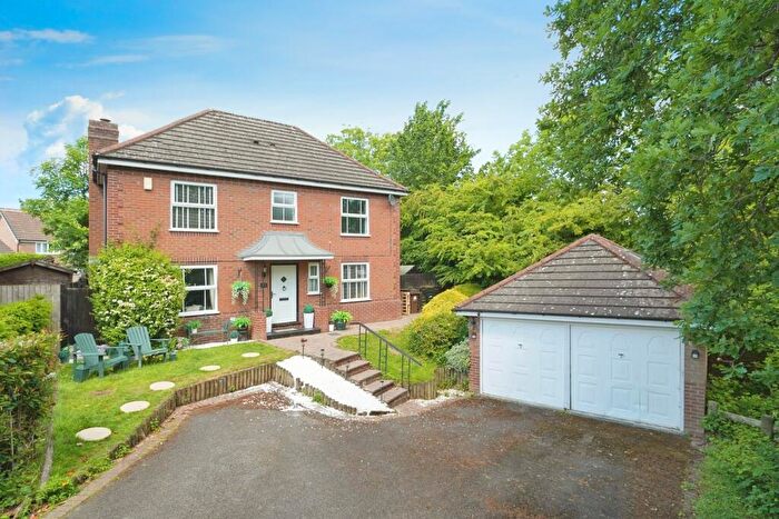 4 Bedroom Detached House For Sale In Chattock Avenue, Solihull, B91