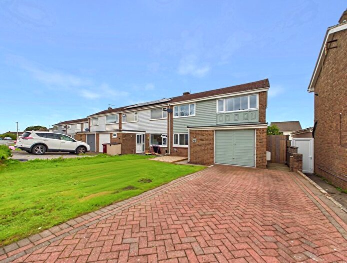 3 Bedroom End Of Terrace House For Sale In St. Michaels Road, Pembroke, Pembrokeshire, SA71