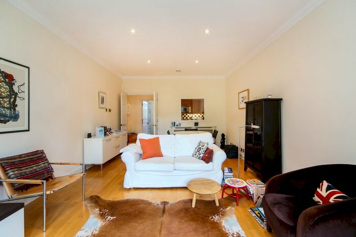 2 Bedroom Flat To Rent In Chapman Square, London, SW19