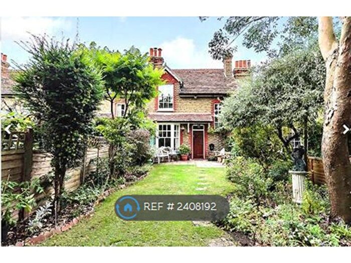 2 Bedroom Terraced House To Rent In Watery Lane, Wimbledon, SW20