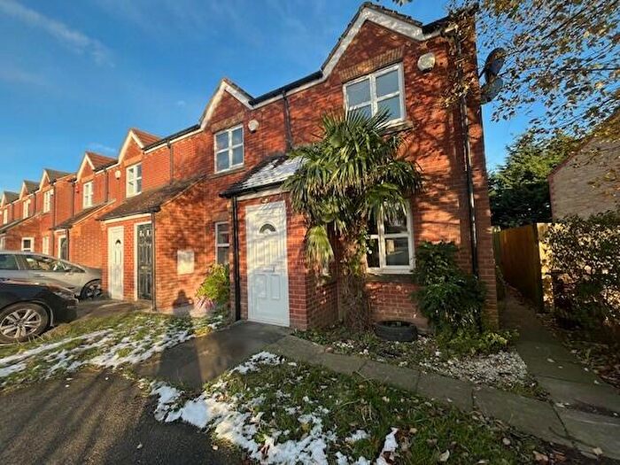 2 Bedroom House To Rent In Bierley House Avenue, Bradford, BD4