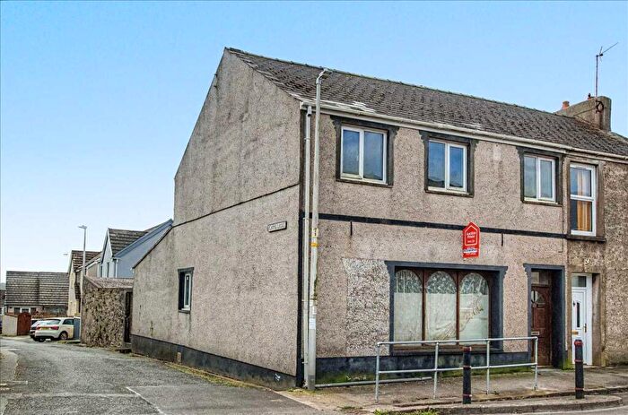 3 Bedroom Terraced House For Sale In Military Road, Pennar, Pembroke Dock, SA72