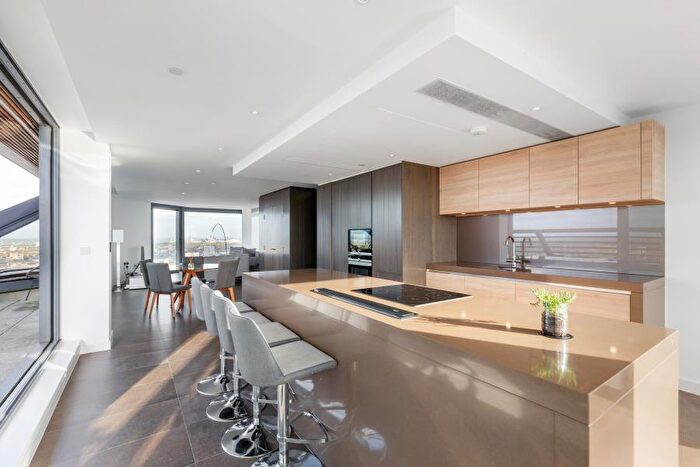 3 Bedroom Apartment To Rent In Chronicle Tower, City Road, EC1V