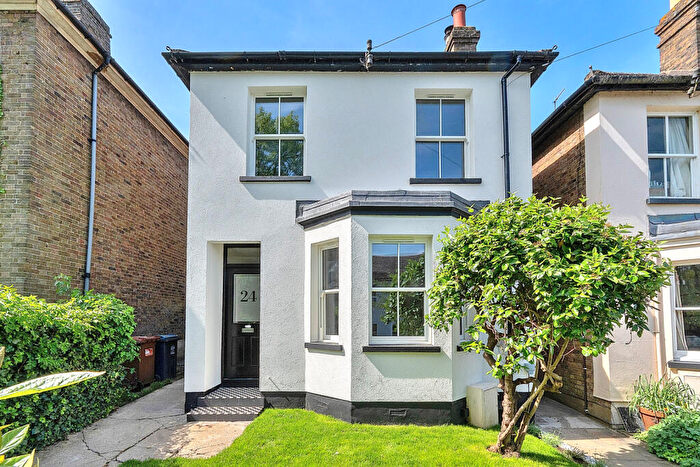 3 Bedroom Detached House To Rent In Portland Road, Bishop's Stortford, Hertfordshire, CM23