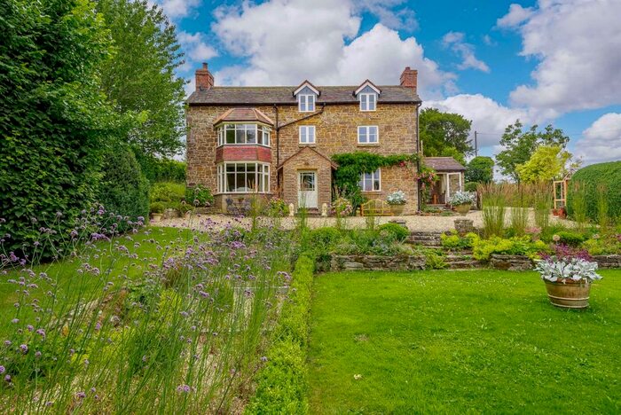 6 Bedroom Detached House For Sale In Round Oak, Hopesay, Craven Arms, Shropshire, SY7