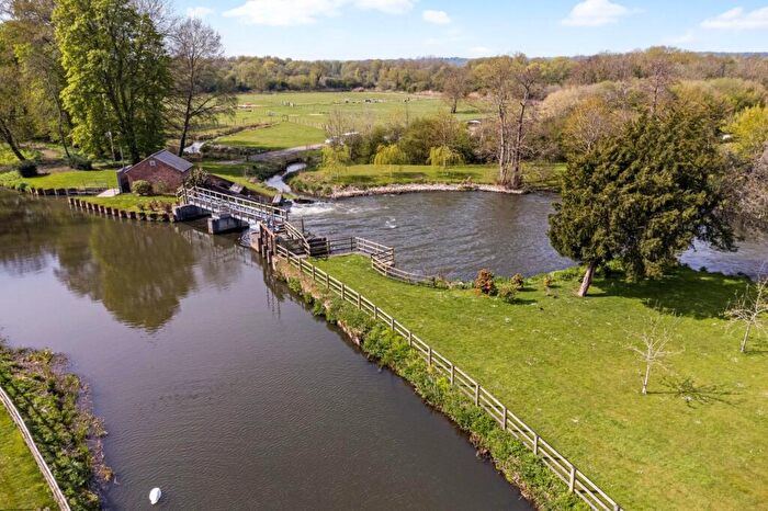 9 Bedroom Detached House For Sale In Theale, Reading, West Berkshire, RG7