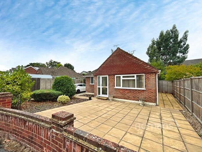 3 Bedroom Bungalow For Sale In Andrews Close, Church Crookham, Fleet, GU52