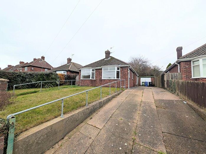 2 Bedroom Detached Bungalow For Sale In Fairway, Waltham, DN37