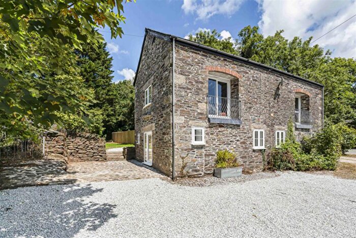 2 Bedroom Semi-Detached House For Sale In Daws House, Launceston, PL15