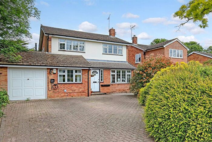 4 Bedroom Detached House For Sale In Drury Lane, Hunsdon, SG12